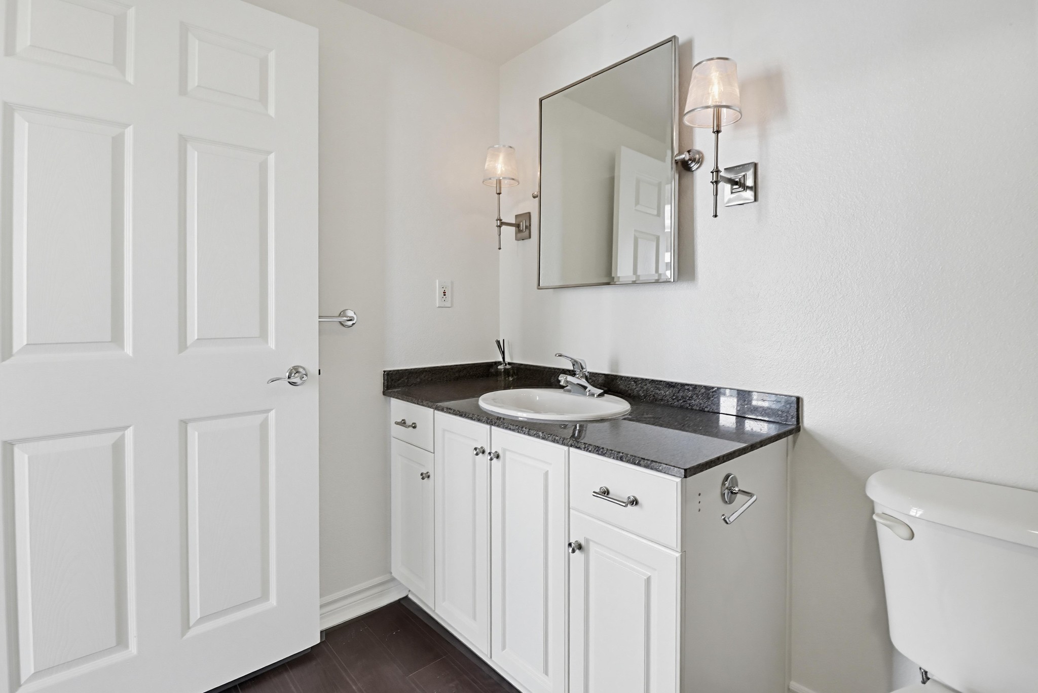 Virtual tour photo 33 of 52 for 1277 Kettner Blvd UNIT 505