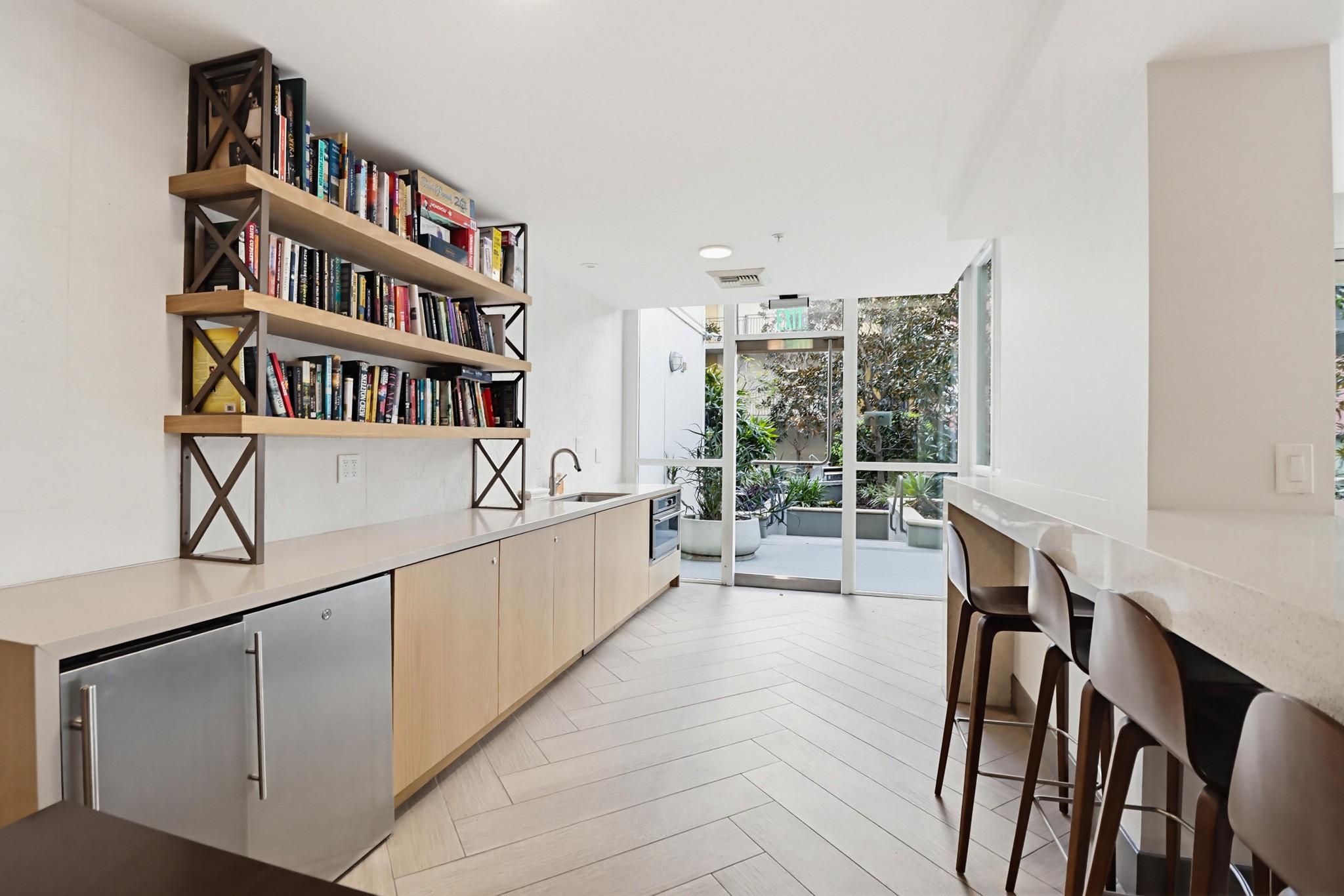 Virtual tour photo 49 of 52 for 1277 Kettner Blvd UNIT 505