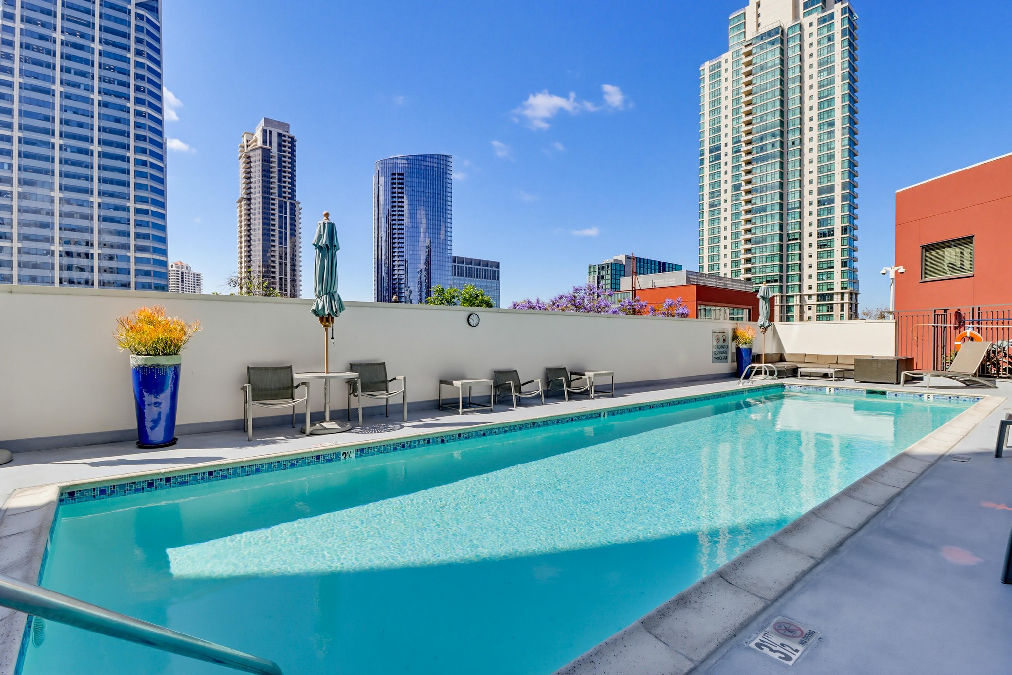 Virtual tour photo 50 of 52 for 1277 Kettner Blvd UNIT 505