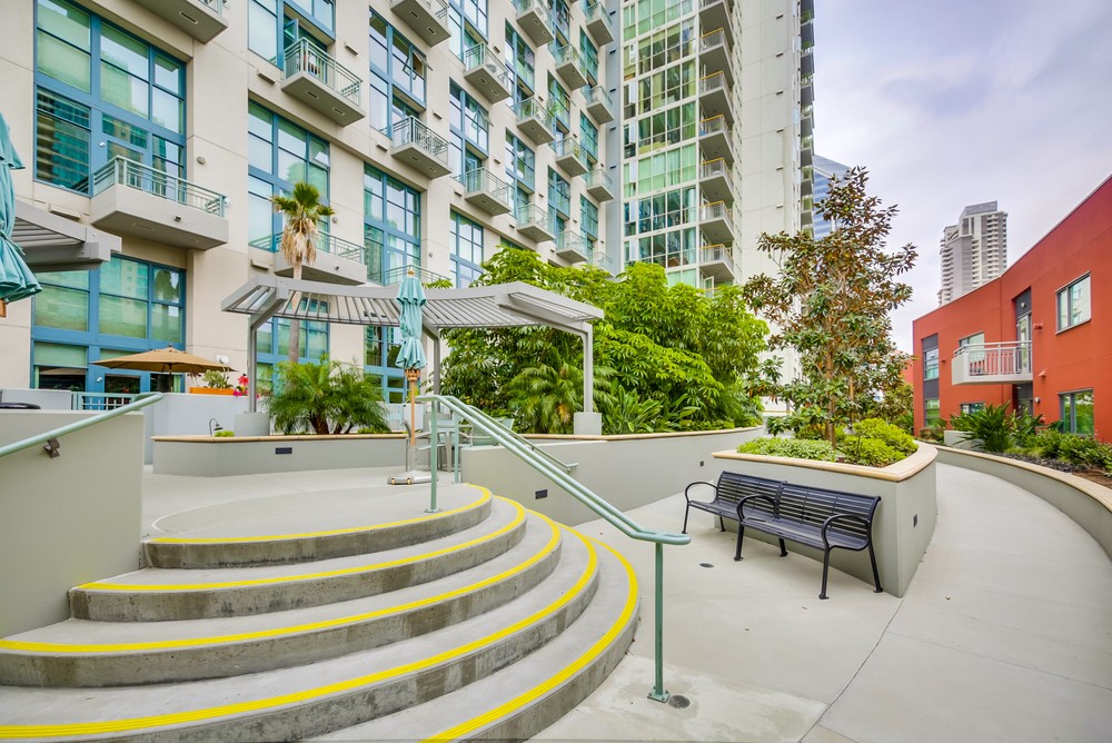 Virtual tour photo 29 of 33 for 1277 Kettner Blvd
