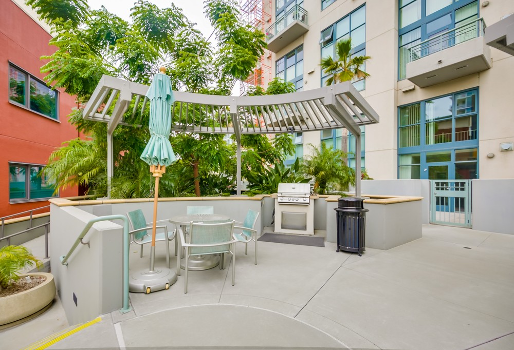 Virtual tour photo 31 of 33 for 1277 Kettner Blvd