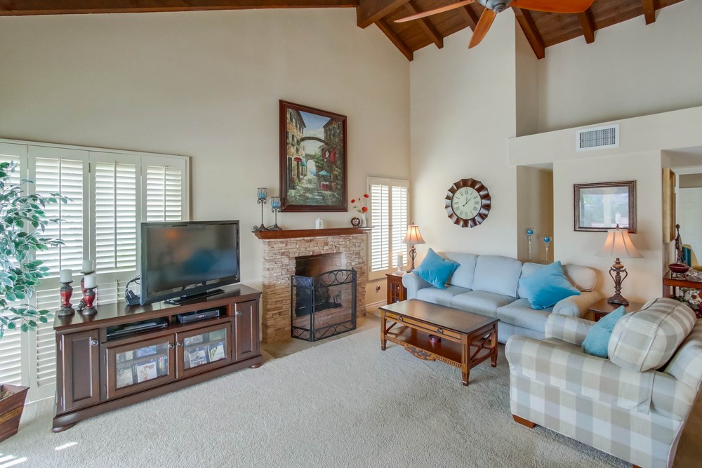 Virtual tour photo 7 of 46 for 12787 Corte Cierna