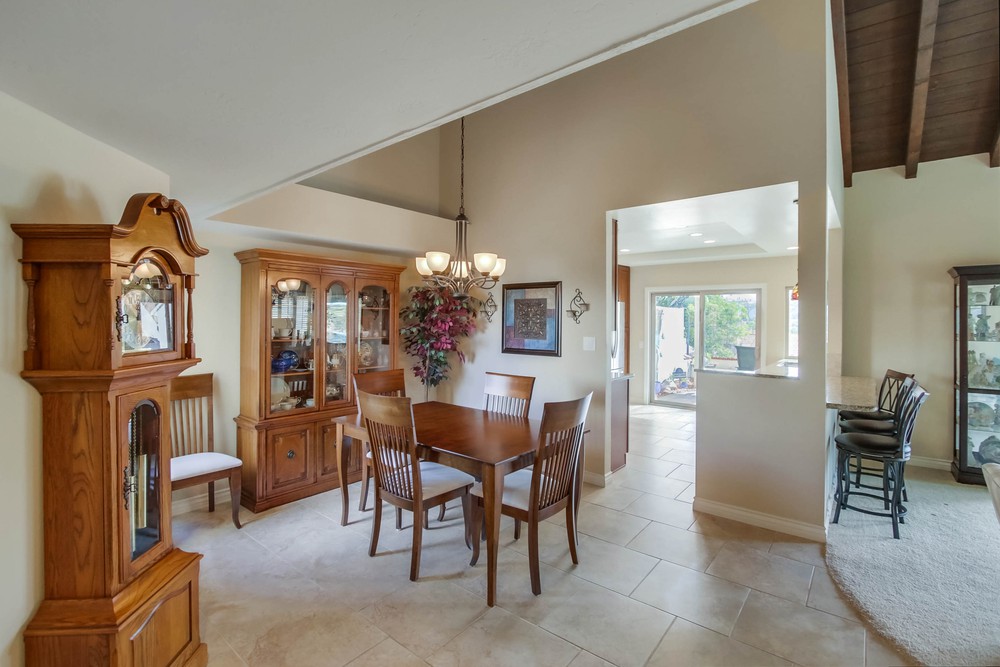 Virtual tour photo 10 of 46 for 12787 Corte Cierna