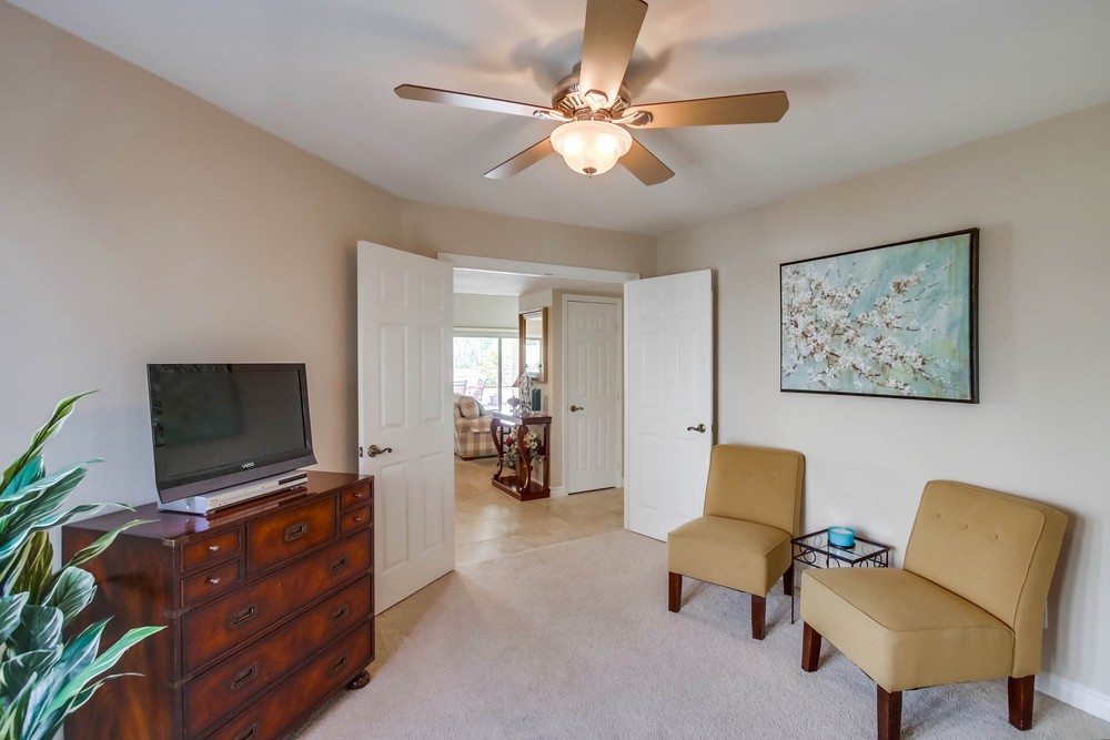 Virtual tour photo 19 of 46 for 12787 Corte Cierna