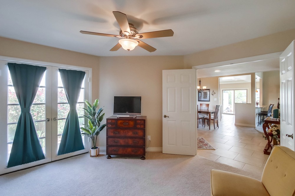 Virtual tour photo 20 of 46 for 12787 Corte Cierna