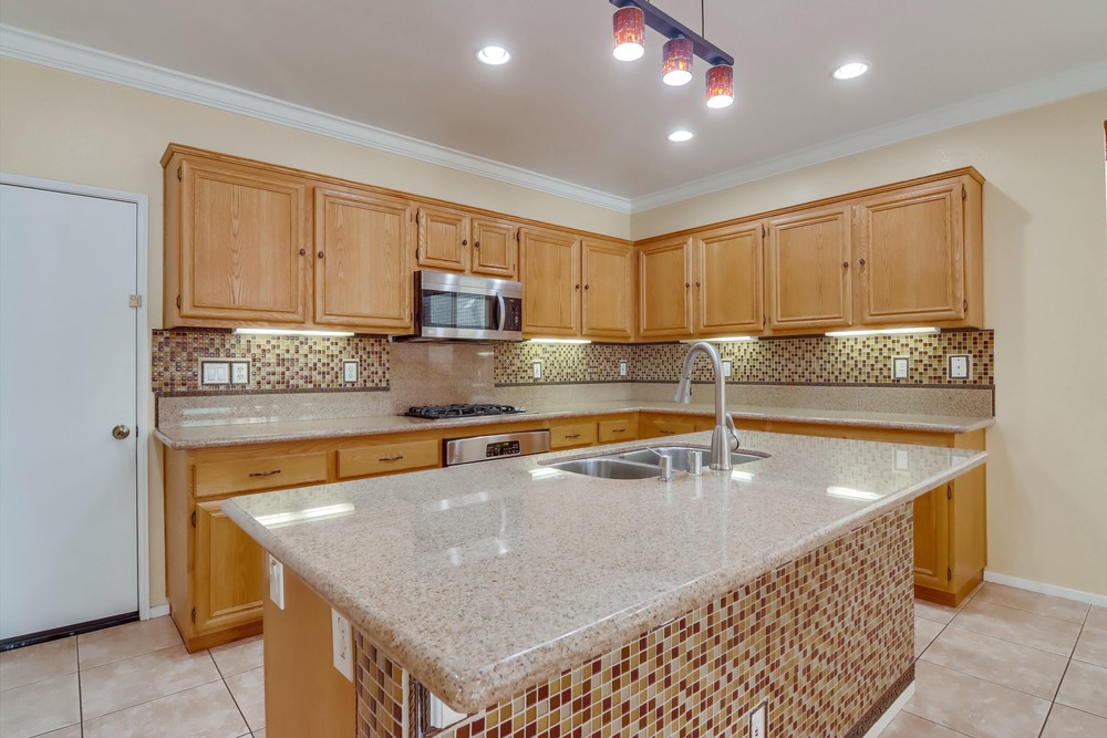 Virtual tour photo 18 of 54 for 1279 Sea Reef Dr
