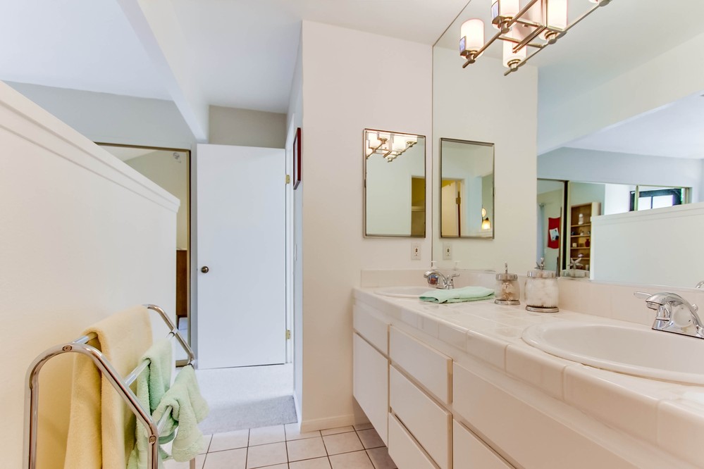 Virtual tour photo 22 of 28 for 1280 River Vista Row #121