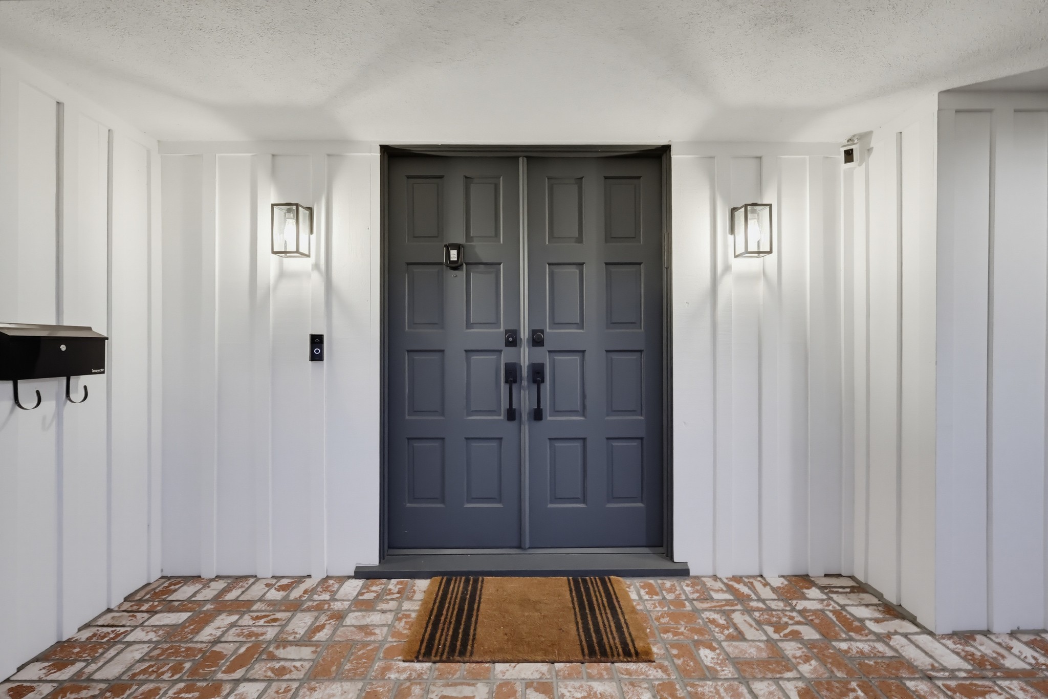 Virtual tour photo 9 of 122 for 12822 Waddell St