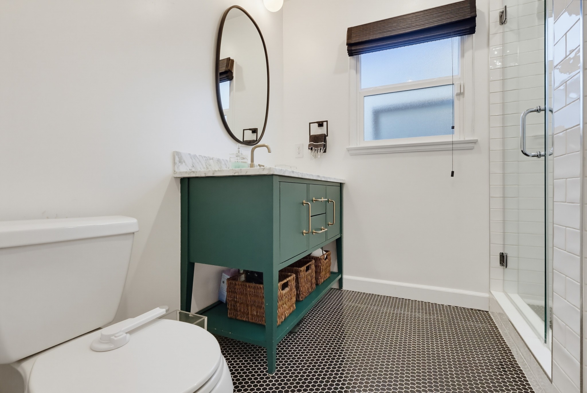 Virtual tour photo 32 of 122 for 12822 Waddell St