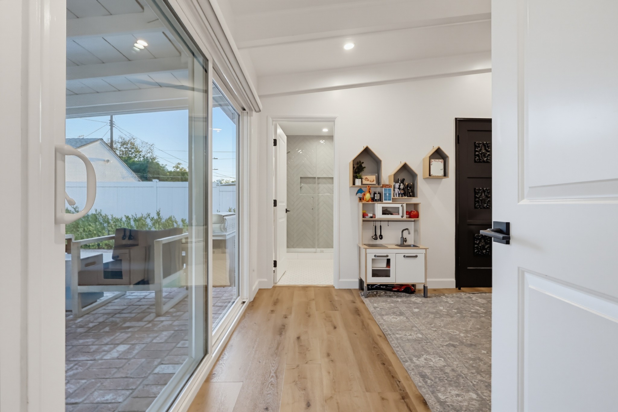 Virtual tour photo 42 of 122 for 12822 Waddell St