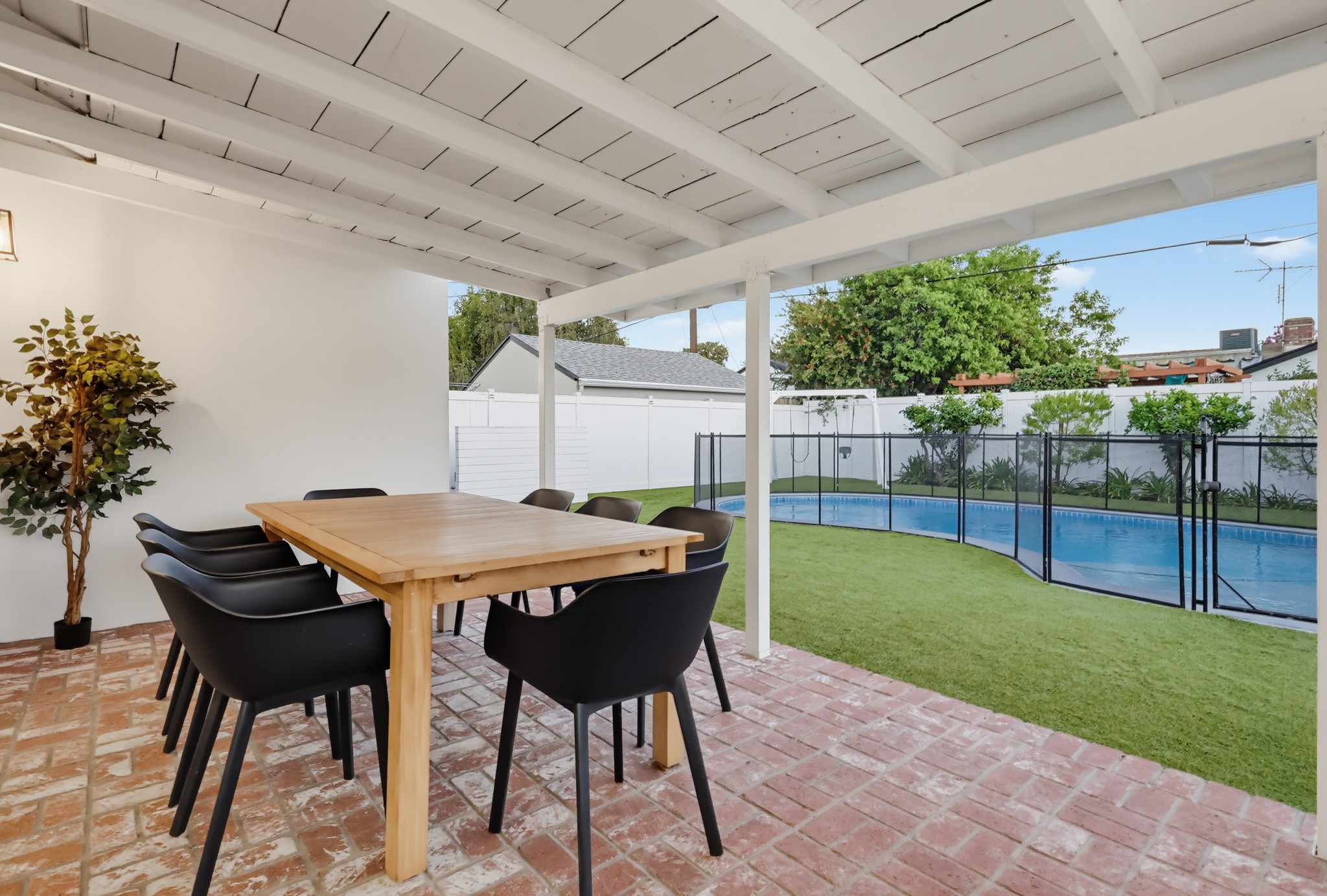 Virtual tour photo 60 of 122 for 12822 Waddell St