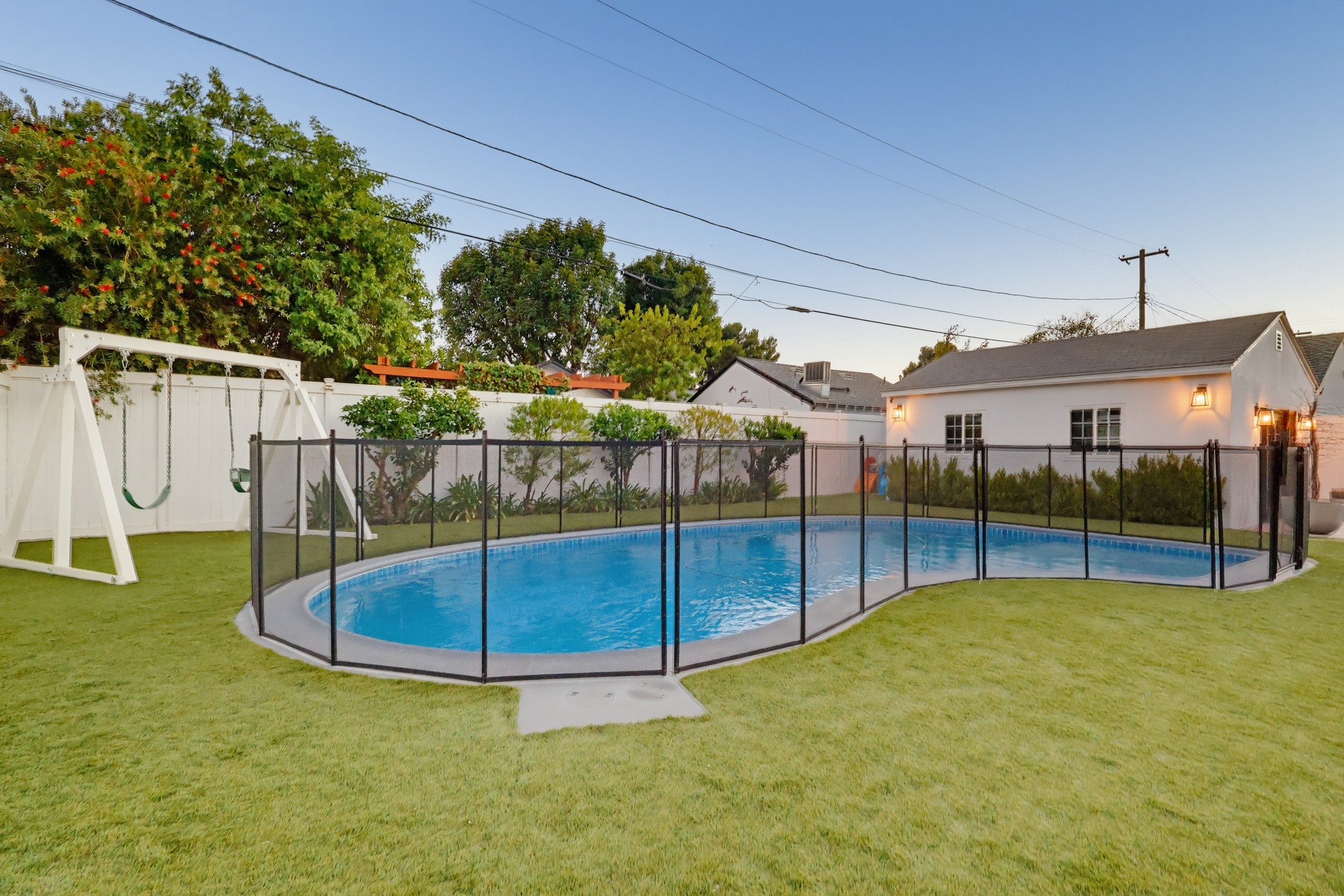 Virtual tour photo 65 of 122 for 12822 Waddell St