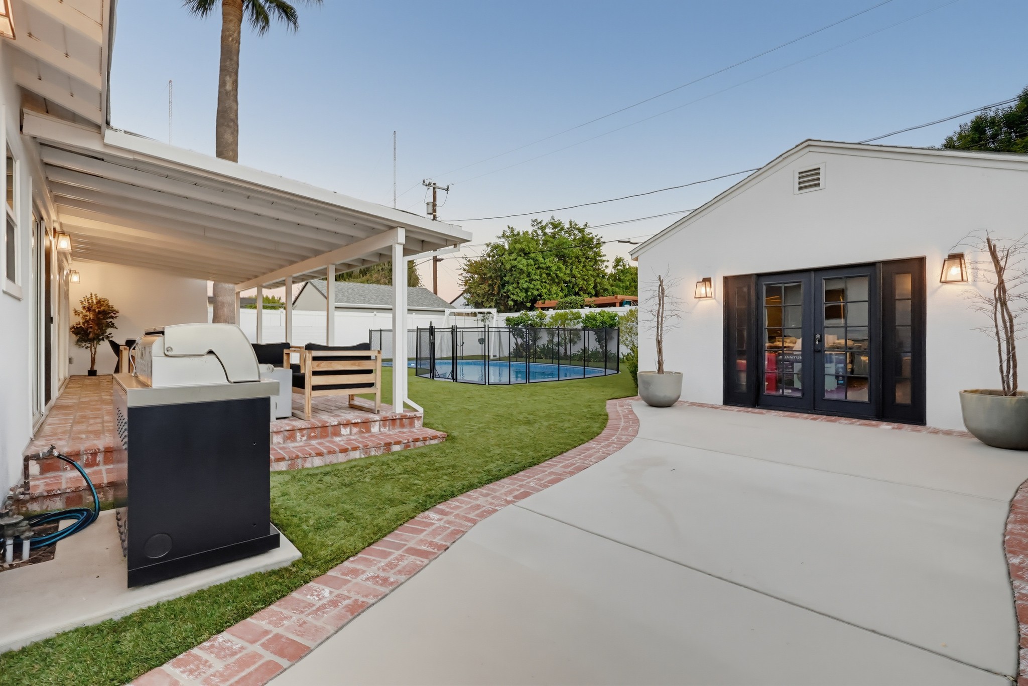 Virtual tour photo 72 of 122 for 12822 Waddell St