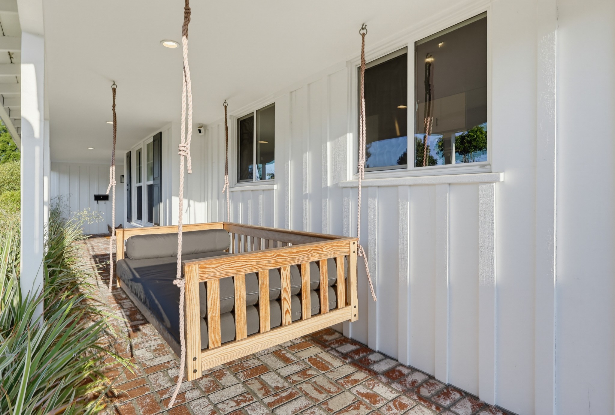 Virtual tour photo 92 of 122 for 12822 Waddell St