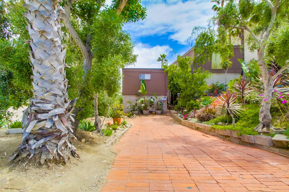 Virtual tour photo 1 of 54 for 1283 Van Nuys St
