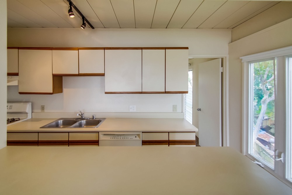 Virtual tour photo 23 of 54 for 1283 Van Nuys St