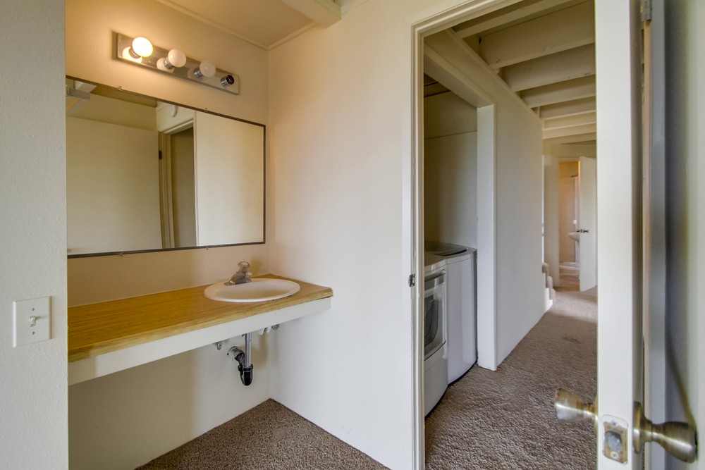 Virtual tour photo 34 of 54 for 1283 Van Nuys St