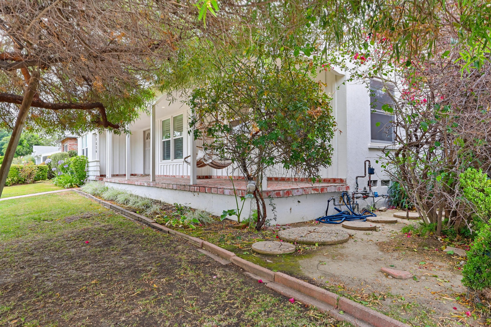 Virtual tour photo 6 of 83 for 12836 Waddell St