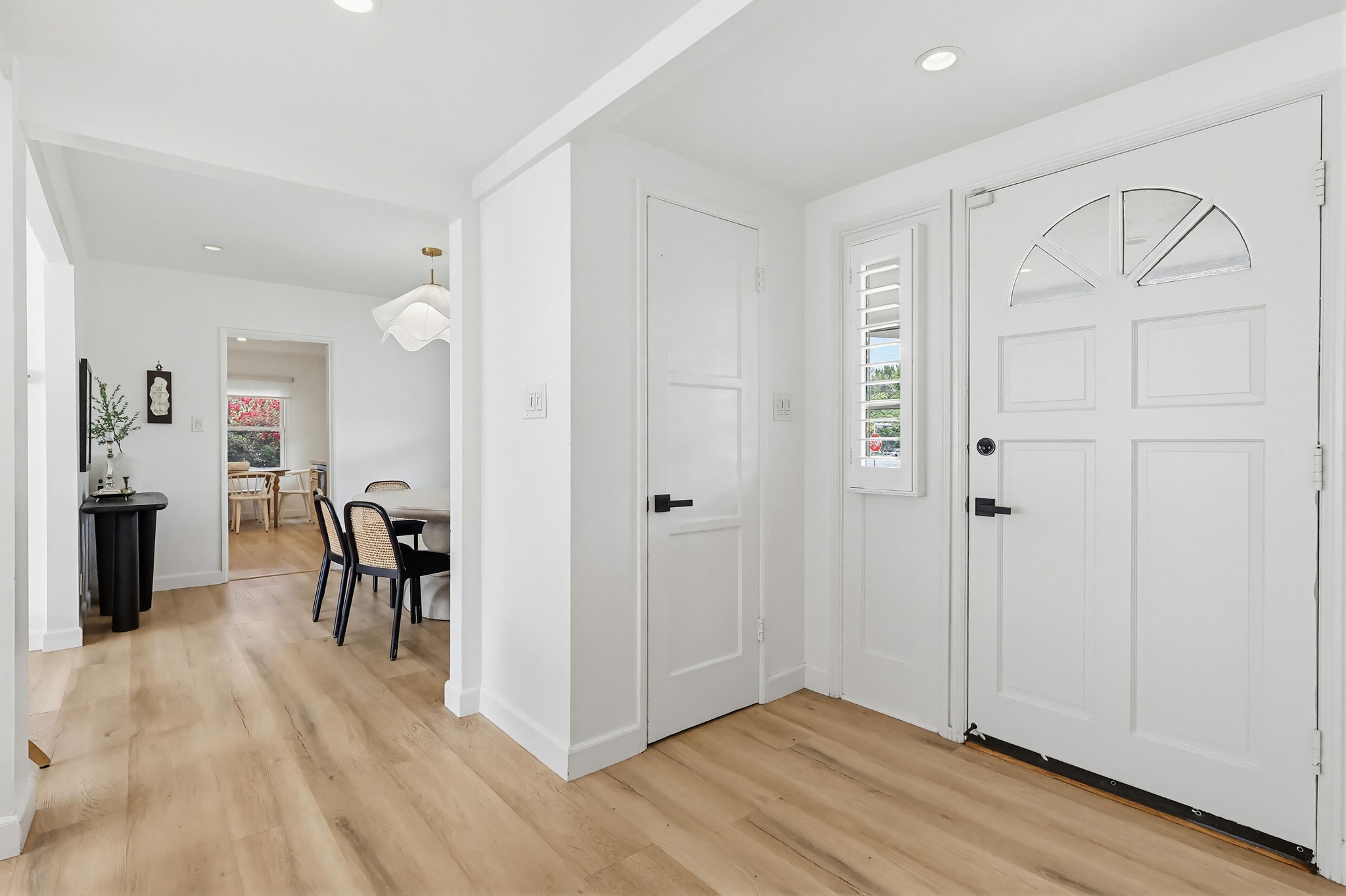 Virtual tour photo 9 of 83 for 12836 Waddell St