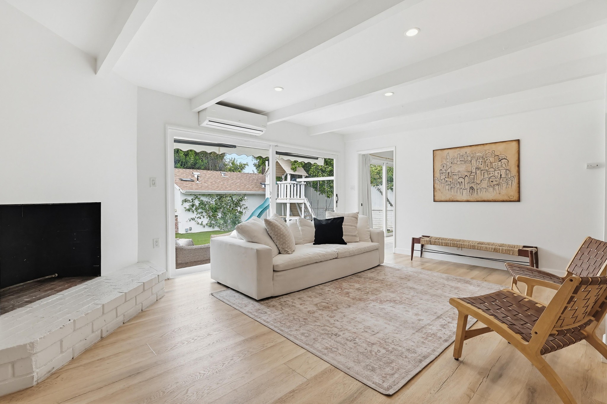 Virtual tour photo 10 of 83 for 12836 Waddell St