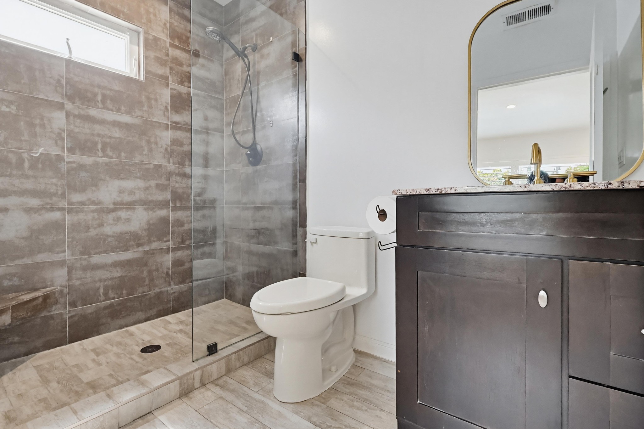Virtual tour photo 39 of 83 for 12836 Waddell St