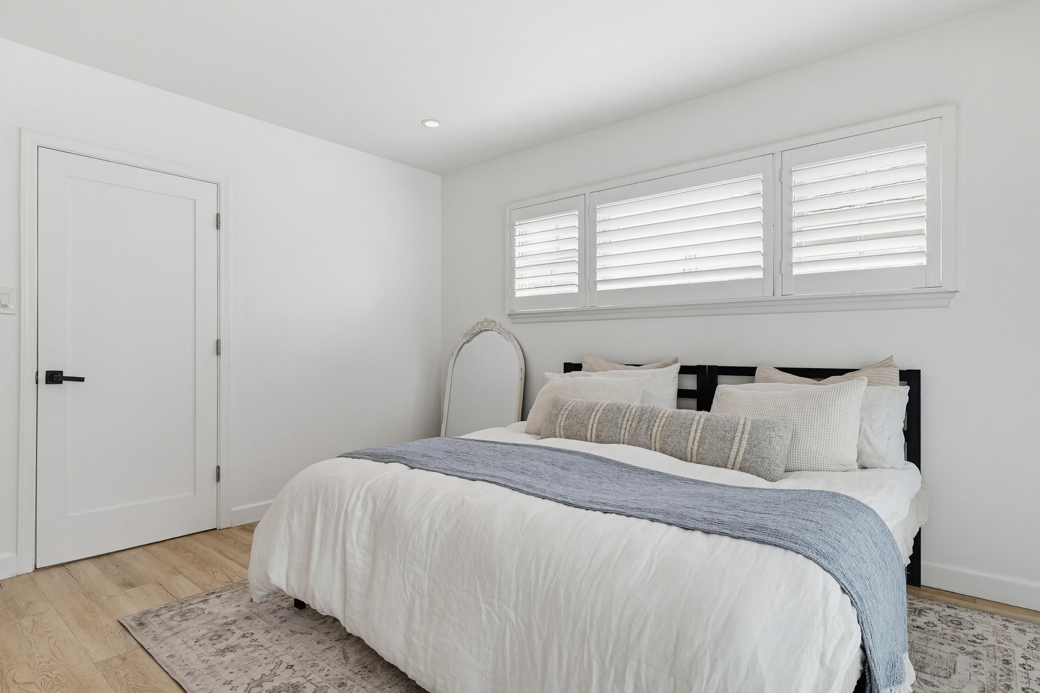 Virtual tour photo 42 of 83 for 12836 Waddell St
