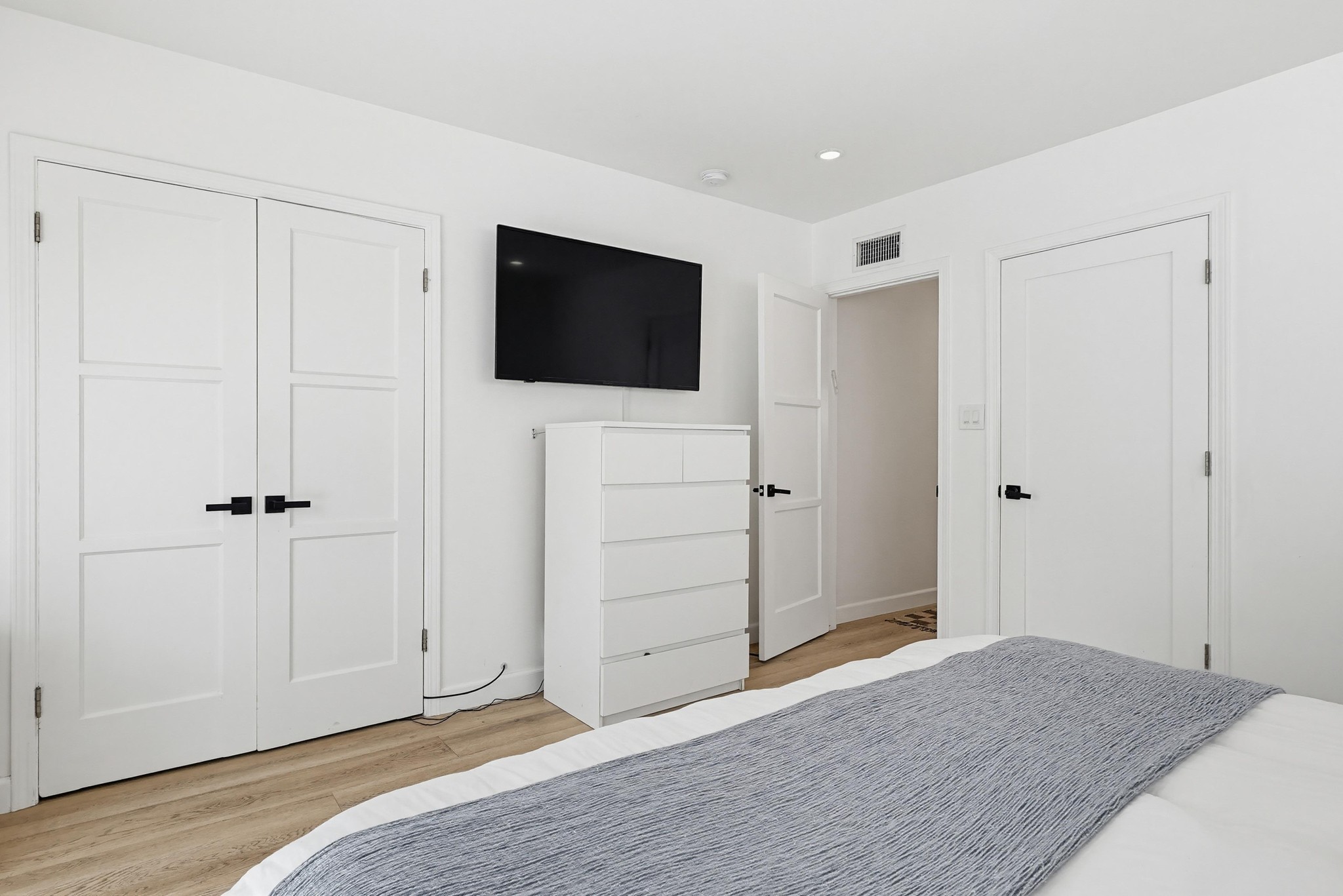 Virtual tour photo 43 of 83 for 12836 Waddell St