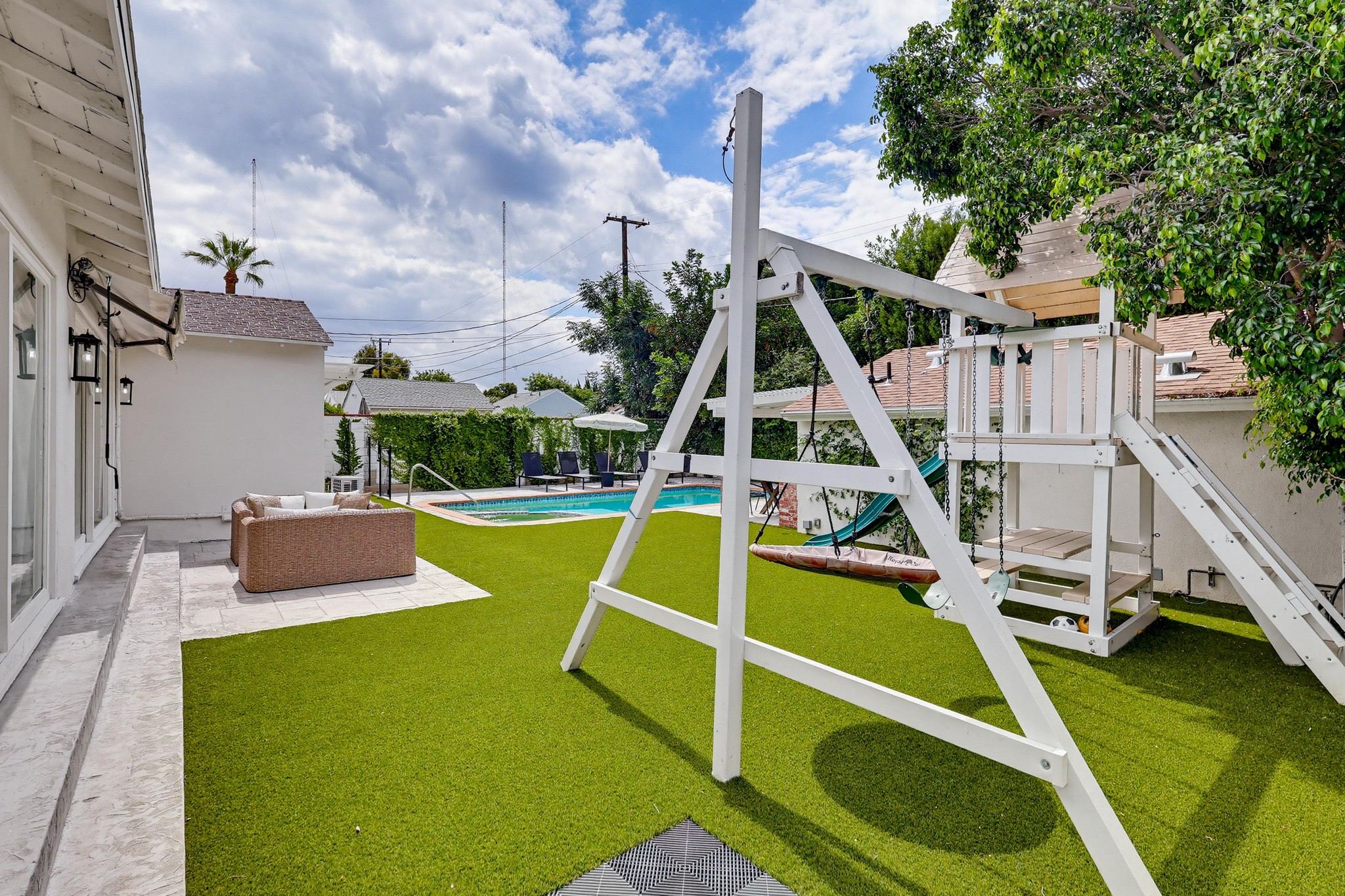 Virtual tour photo 46 of 83 for 12836 Waddell St