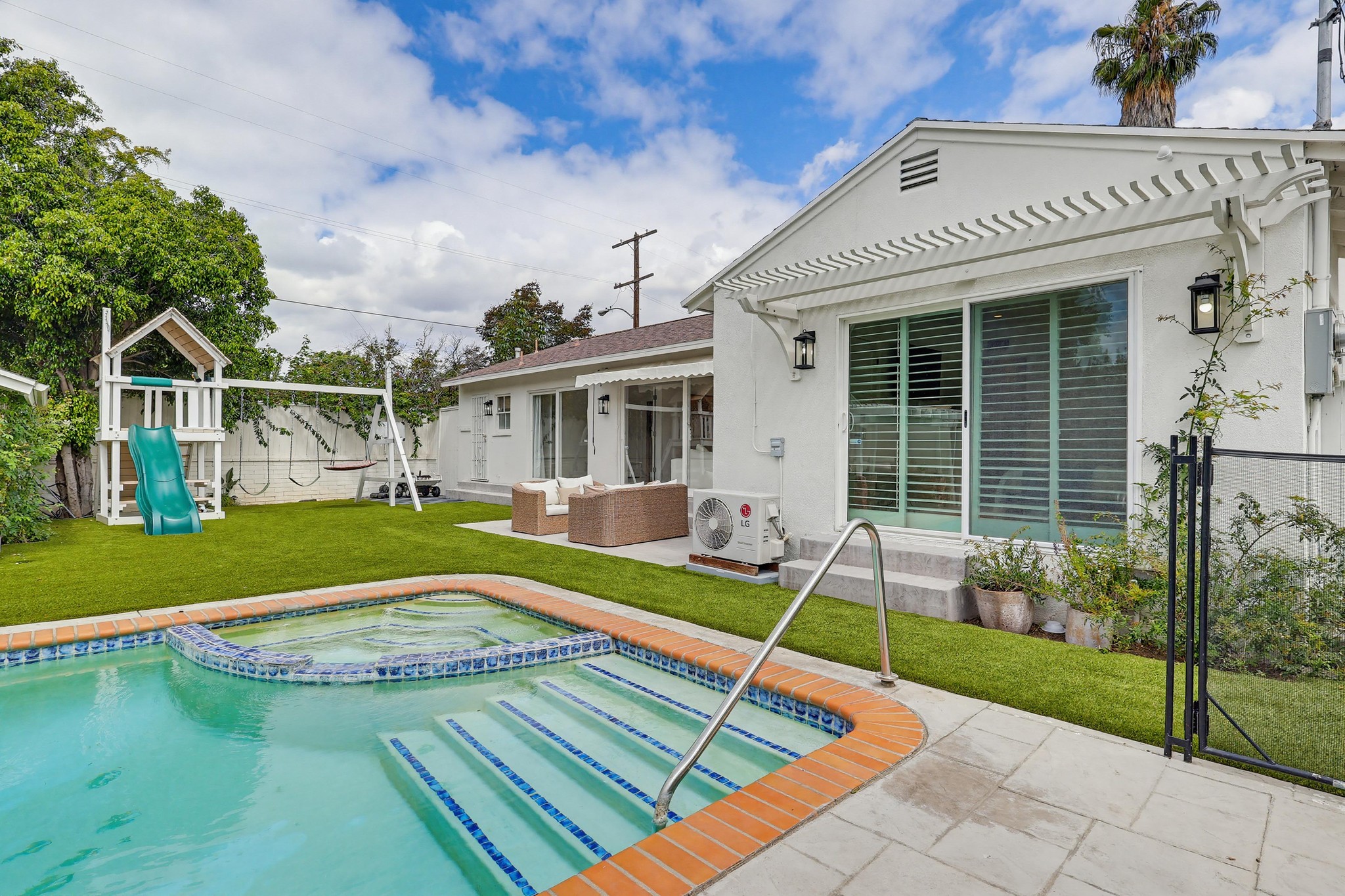 Virtual tour photo 56 of 83 for 12836 Waddell St