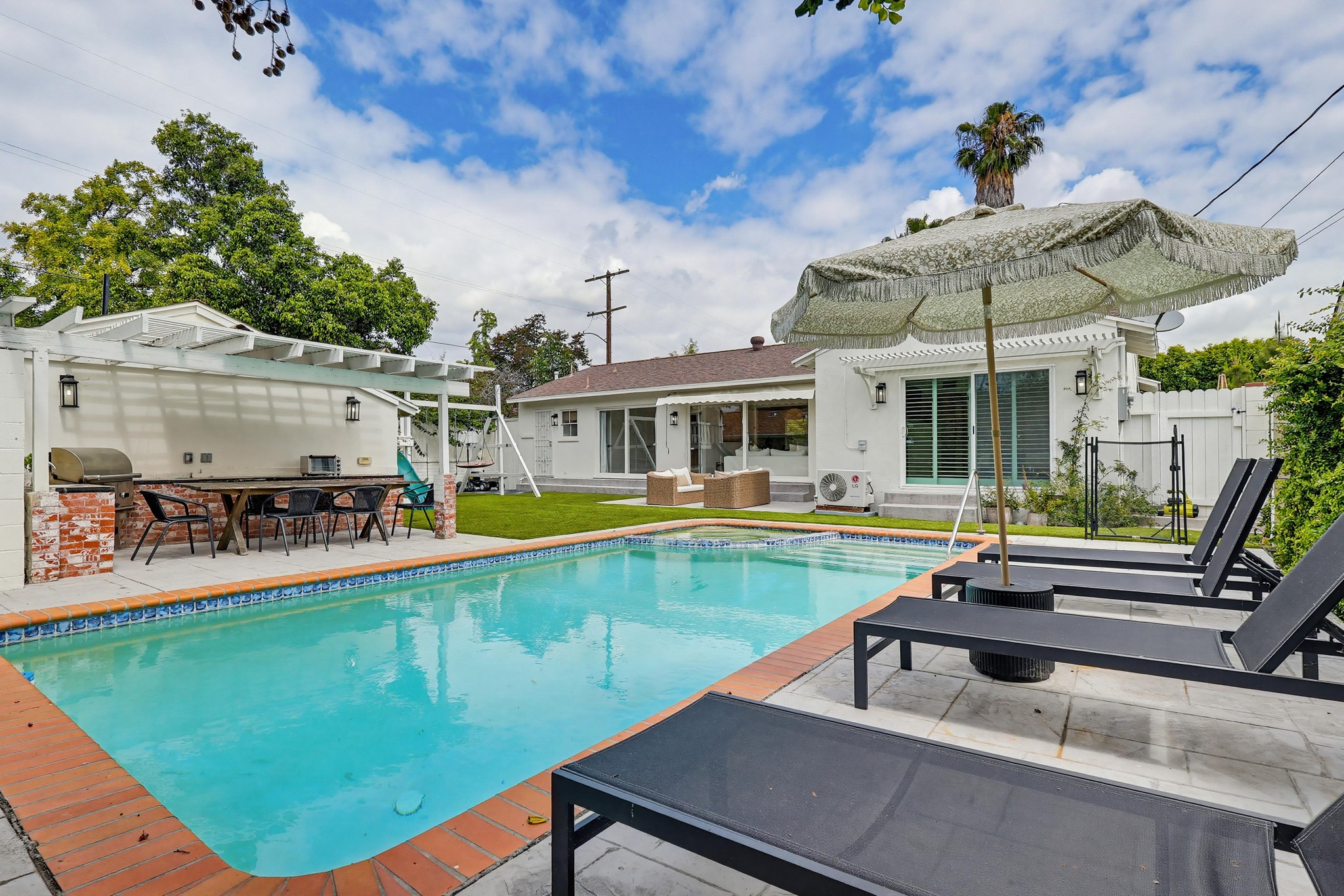 Virtual tour photo 57 of 83 for 12836 Waddell St
