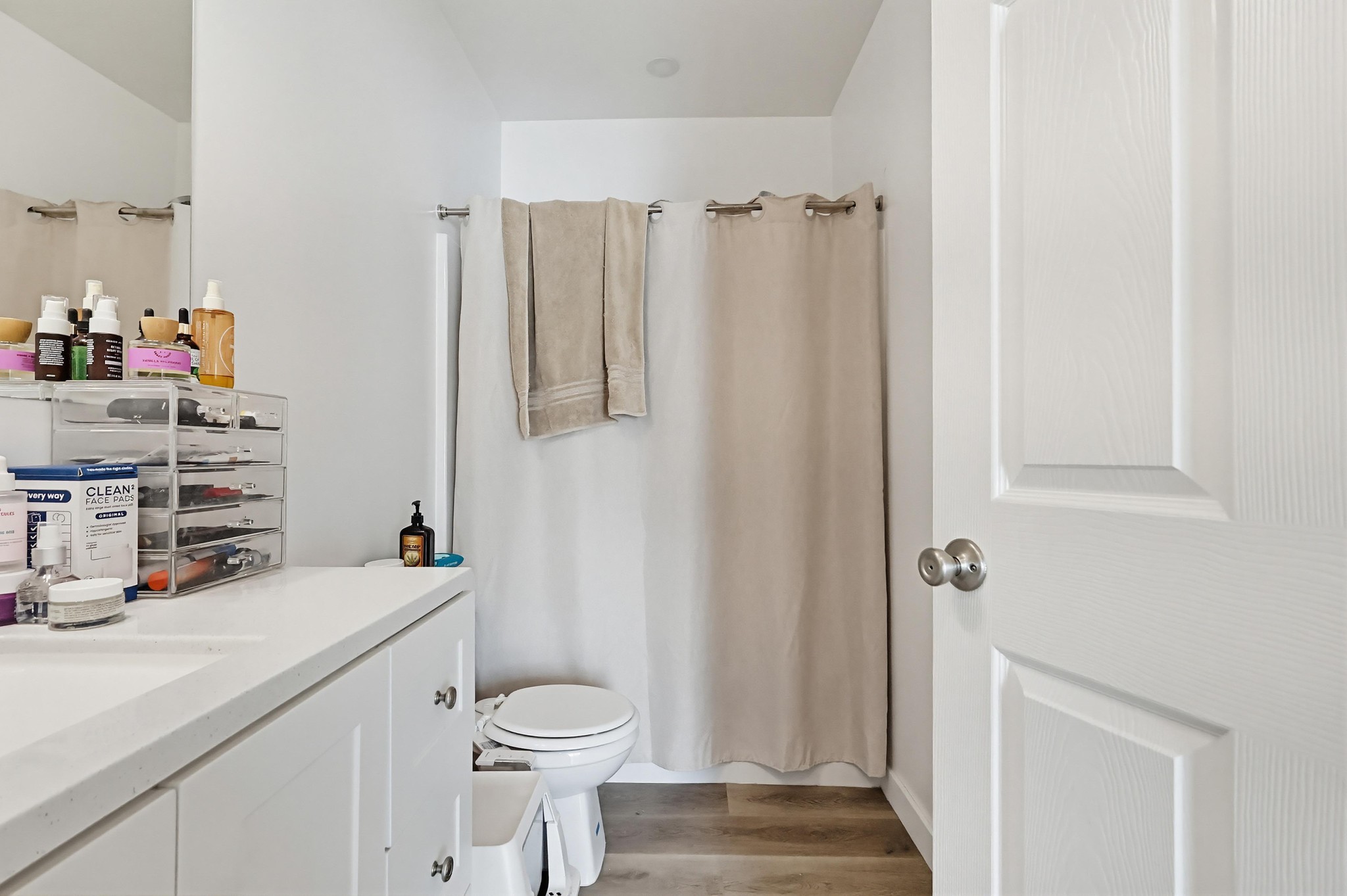 Virtual tour photo 78 of 83 for 12836 Waddell St