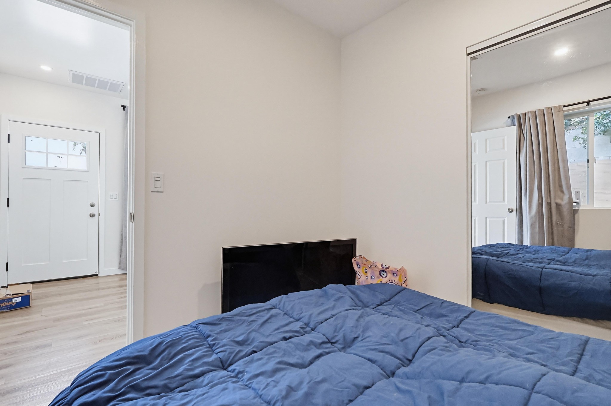 Virtual tour photo 81 of 83 for 12836 Waddell St
