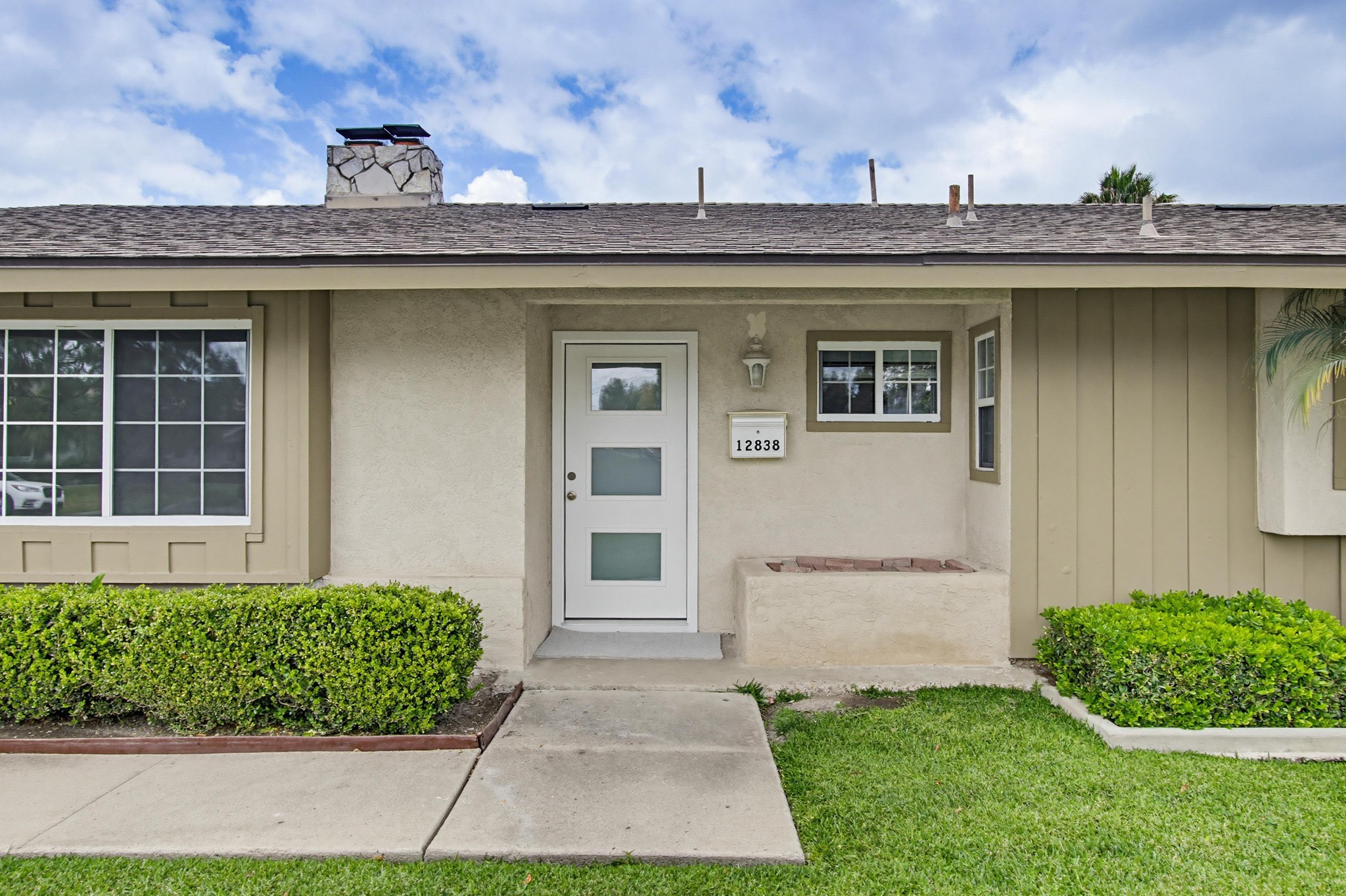 Virtual tour photo 9 of 49 for 12838 Montauk St