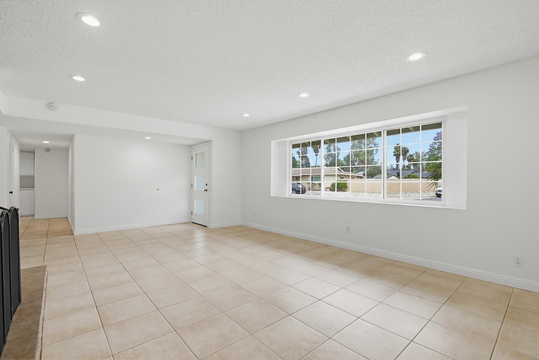 Virtual tour photo 22 of 49 for 12838 Montauk St