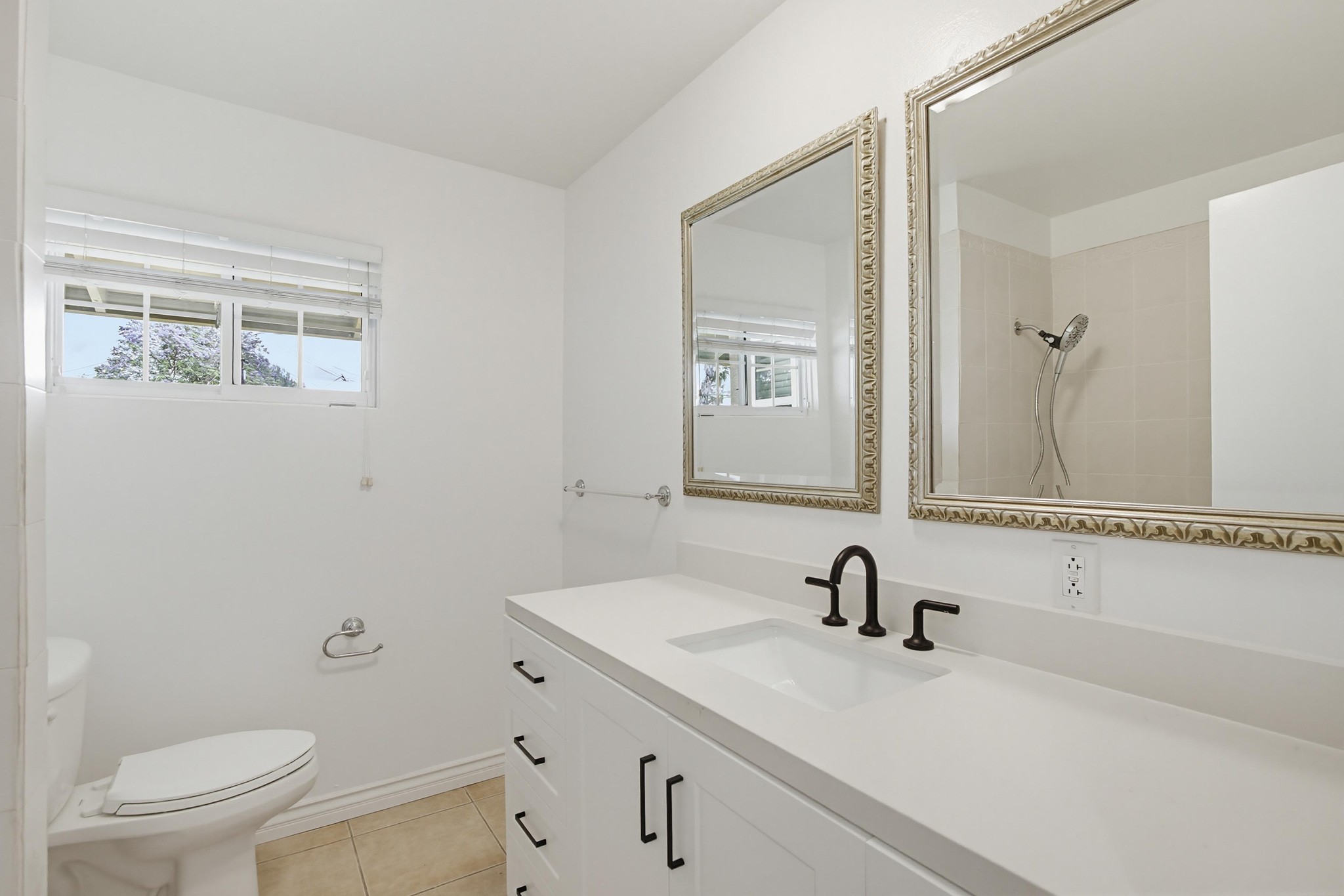 Virtual tour photo 23 of 49 for 12838 Montauk St
