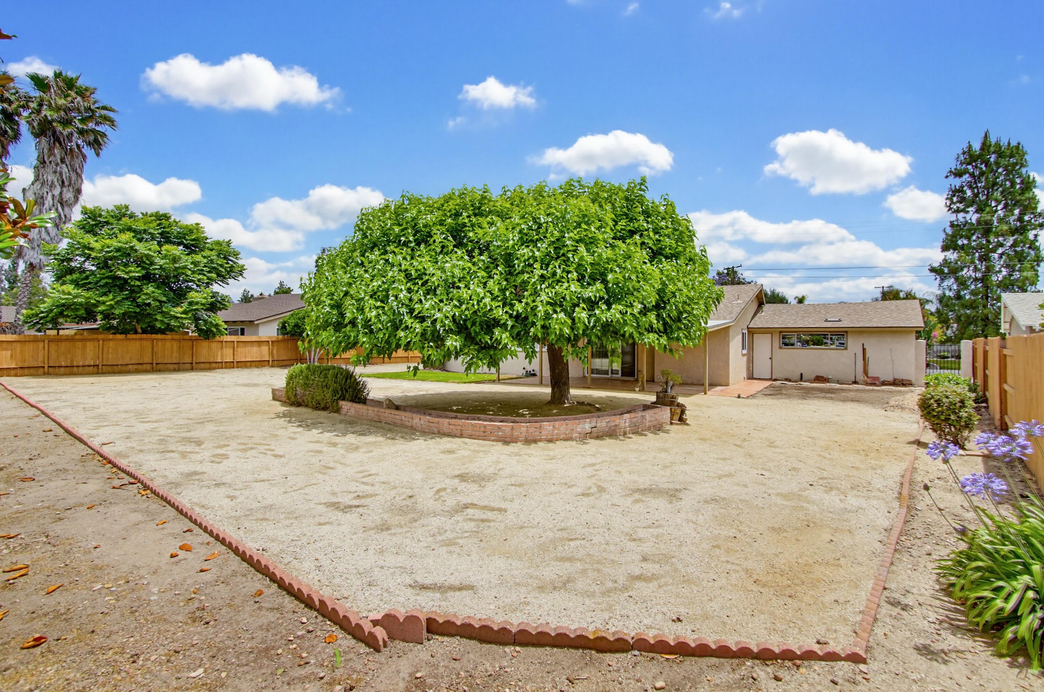 Virtual tour photo 44 of 49 for 12838 Montauk St