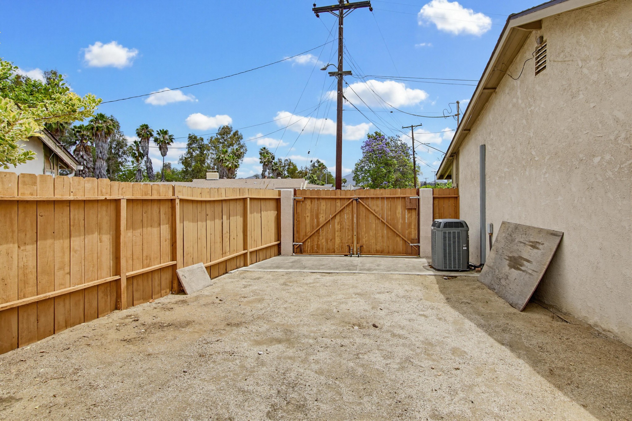 Virtual tour photo 49 of 49 for 12838 Montauk St