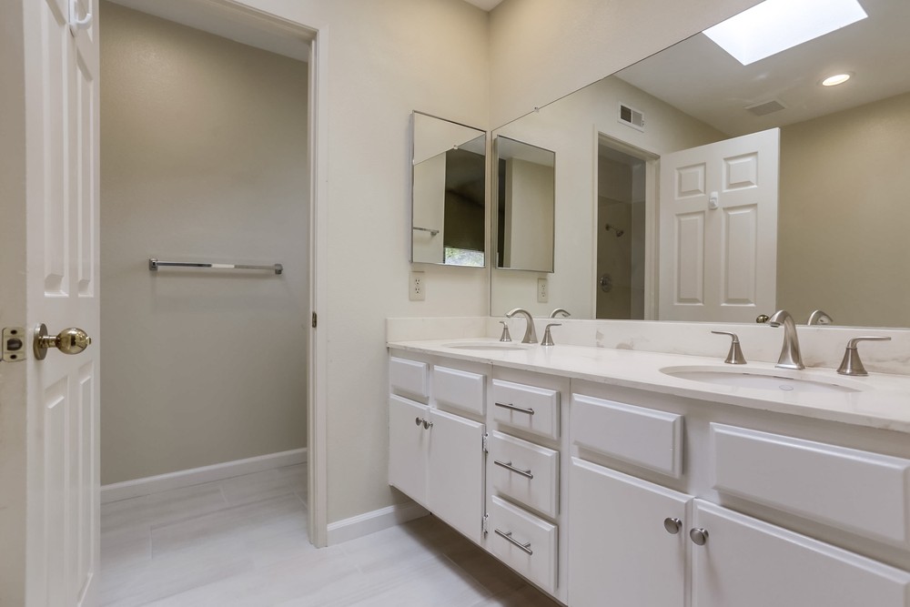 Virtual tour photo 37 of 65 for 12839 Texana St