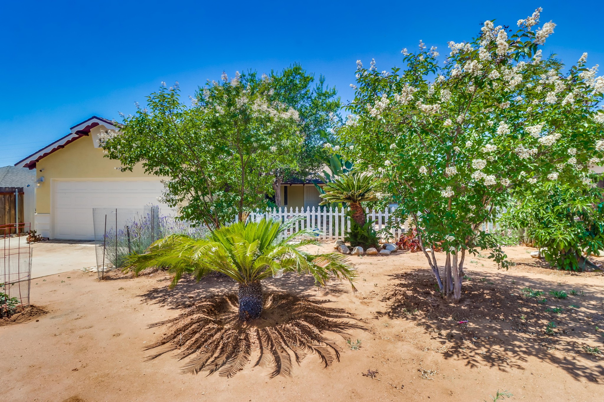 Virtual tour photo 4 of 49 for 1284 Tangerine St