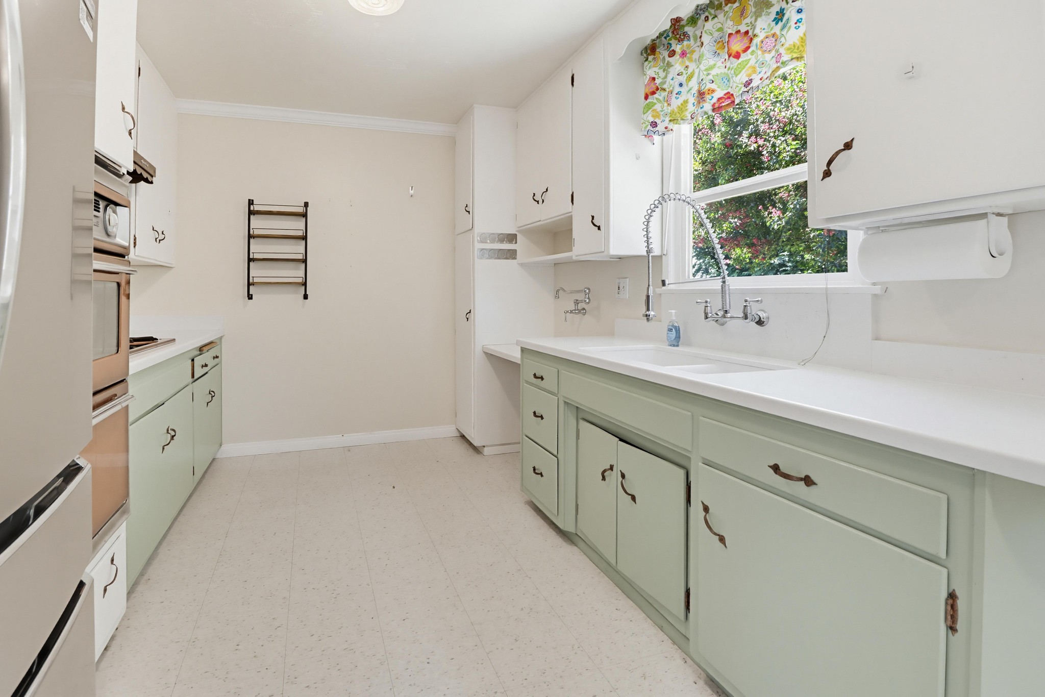 Virtual tour photo 17 of 49 for 1284 Tangerine St