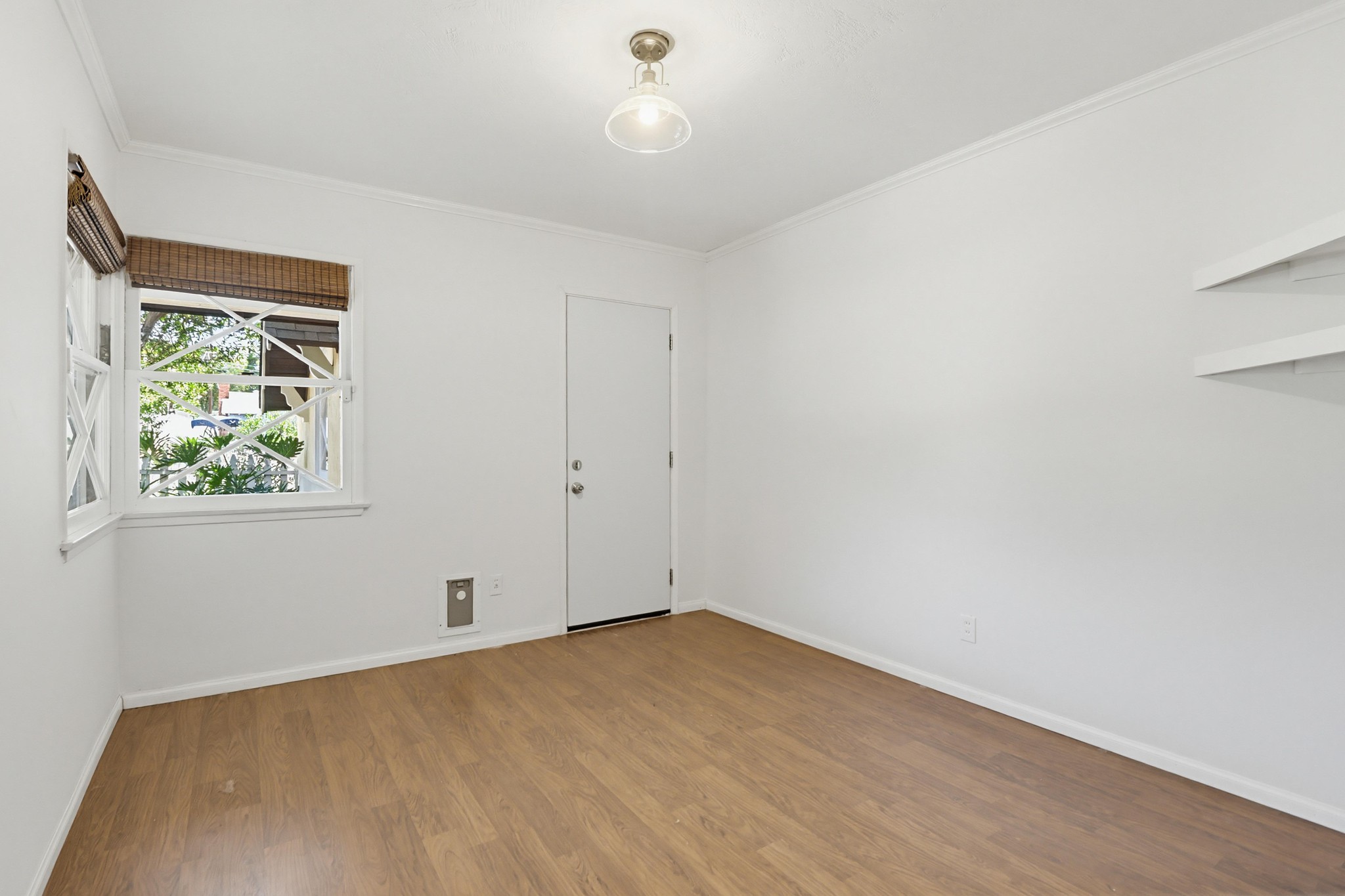 Virtual tour photo 21 of 49 for 1284 Tangerine St