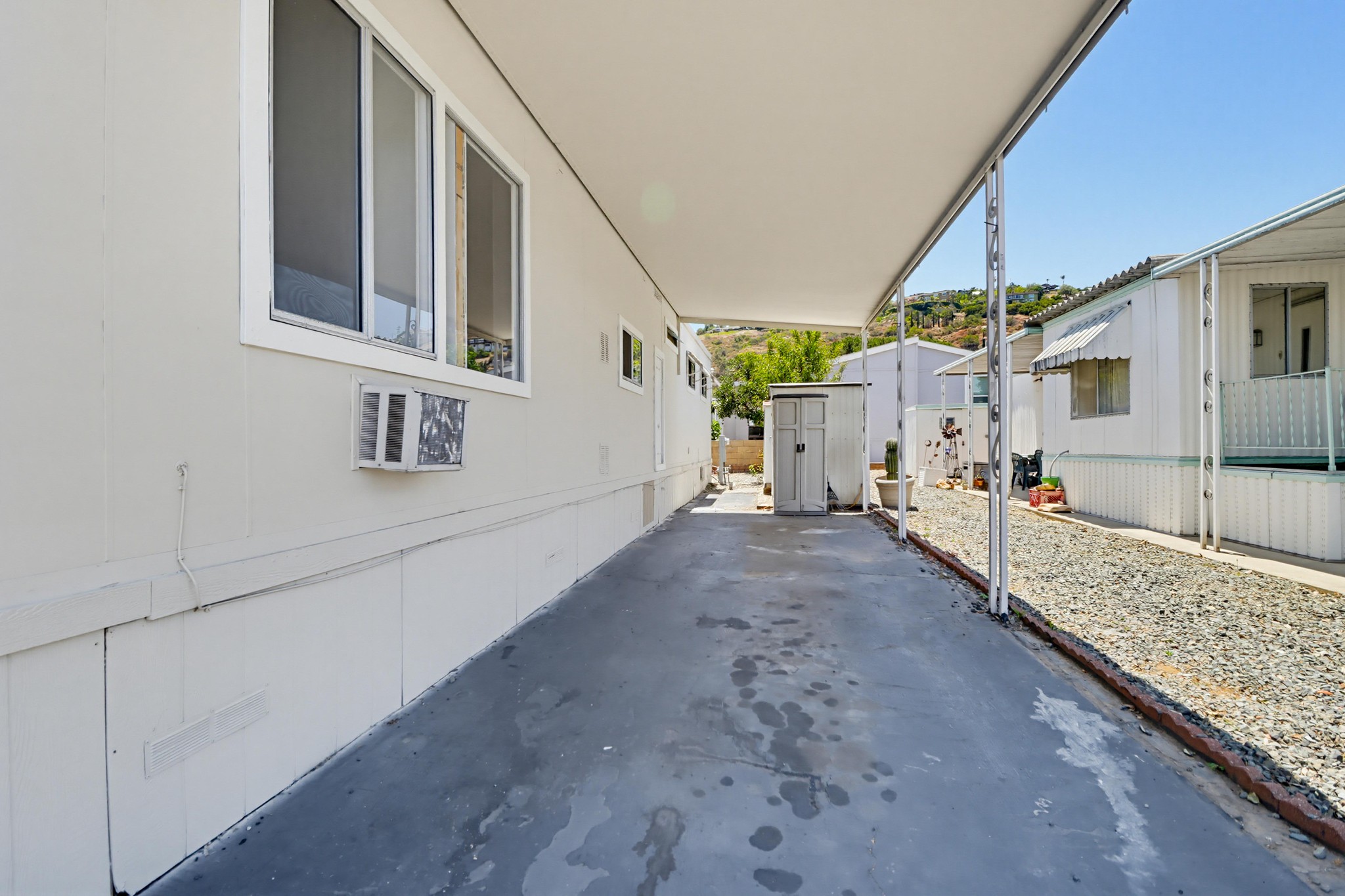 Virtual tour photo 36 of 35 for 1285 E Washington Ave Spc 102
