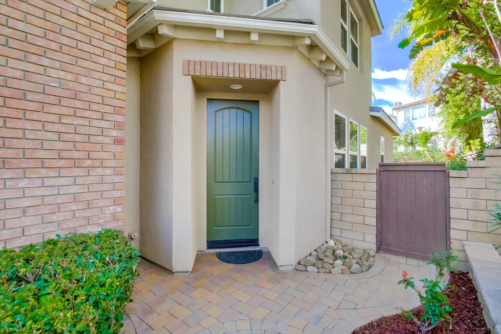 Virtual tour photo 4 of 50 for 12854 Briarcrest Pl