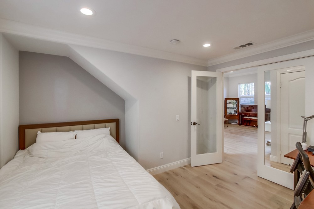 Virtual tour photo 21 of 50 for 12854 Briarcrest Pl