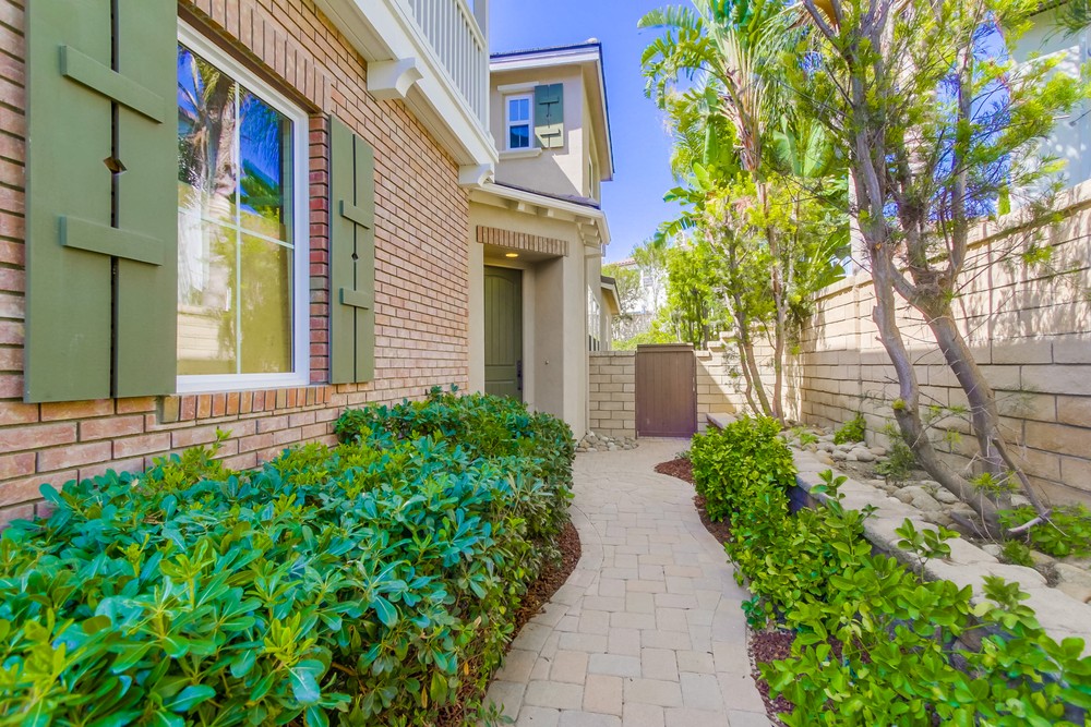 Virtual tour photo 6 of 83 for 12854 Briarcrest Pl