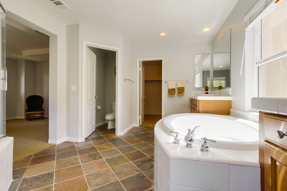 Virtual tour photo 52 of 83 for 12854 Briarcrest Pl