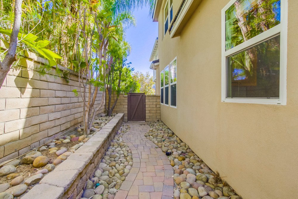 Virtual tour photo 74 of 83 for 12854 Briarcrest Pl
