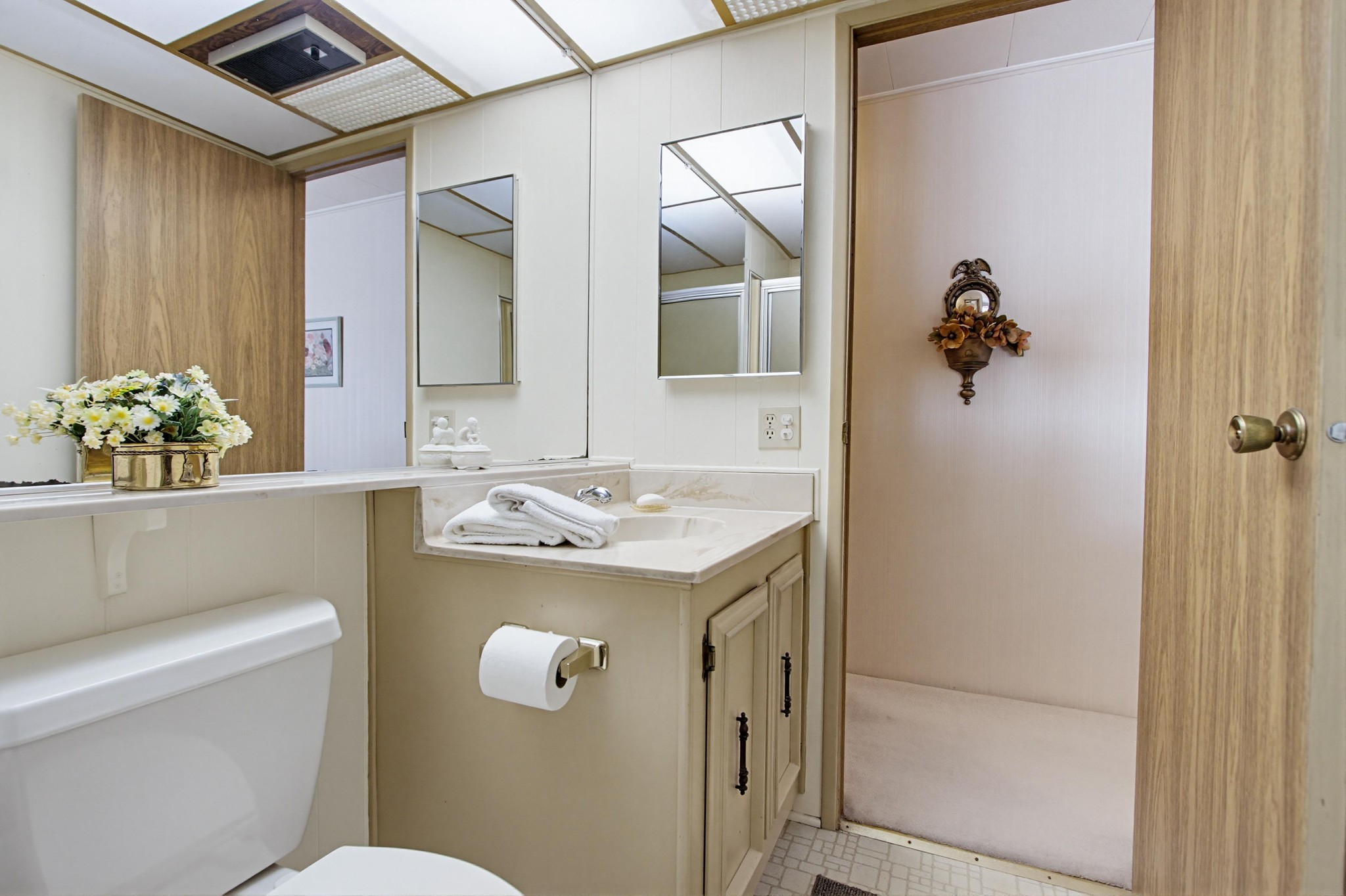 Virtual tour photo 31 of 47 for 1286 Discovery St