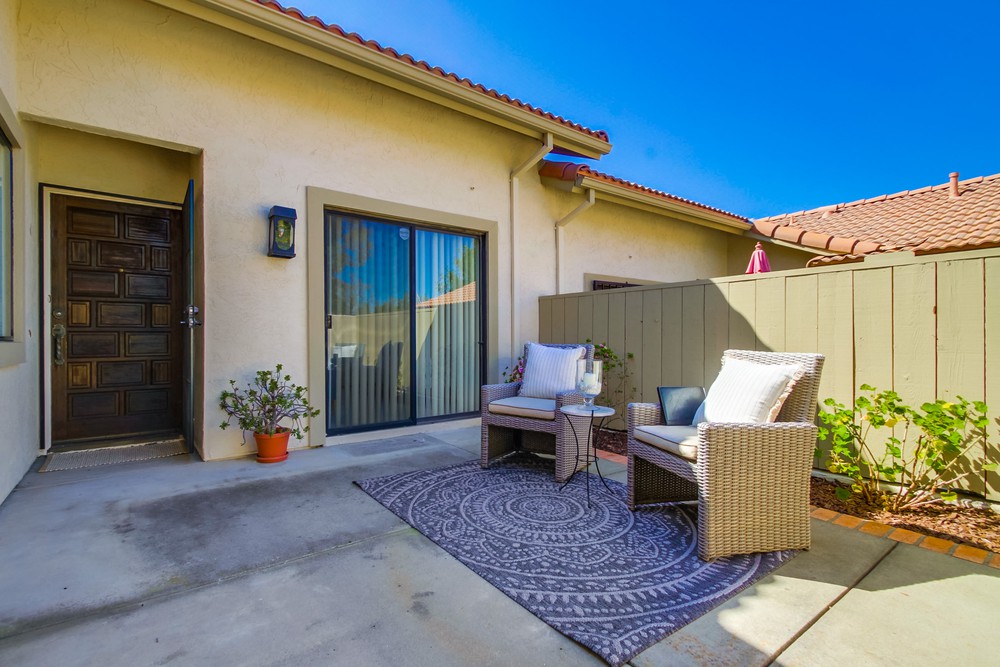 Virtual tour photo 6 of 44 for 12867 Camino De La Breccia