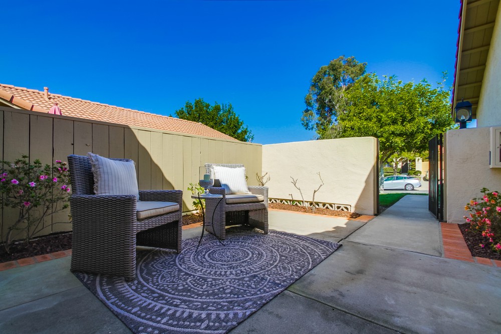 Virtual tour photo 7 of 44 for 12867 Camino De La Breccia